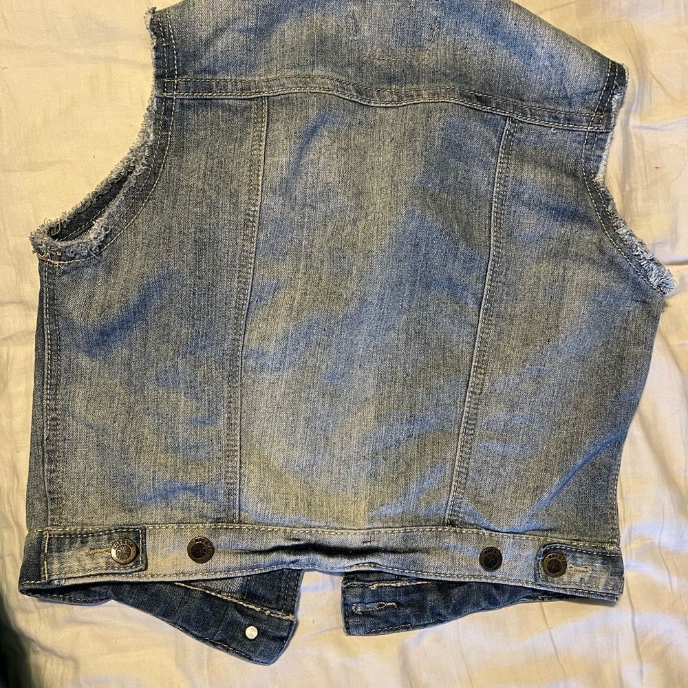 Hot Kiss Faded Blue Denim Vest - Picture 5 of 6